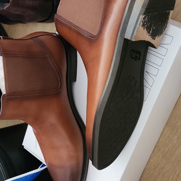 Coach Boots for men - Picture 2 of 3